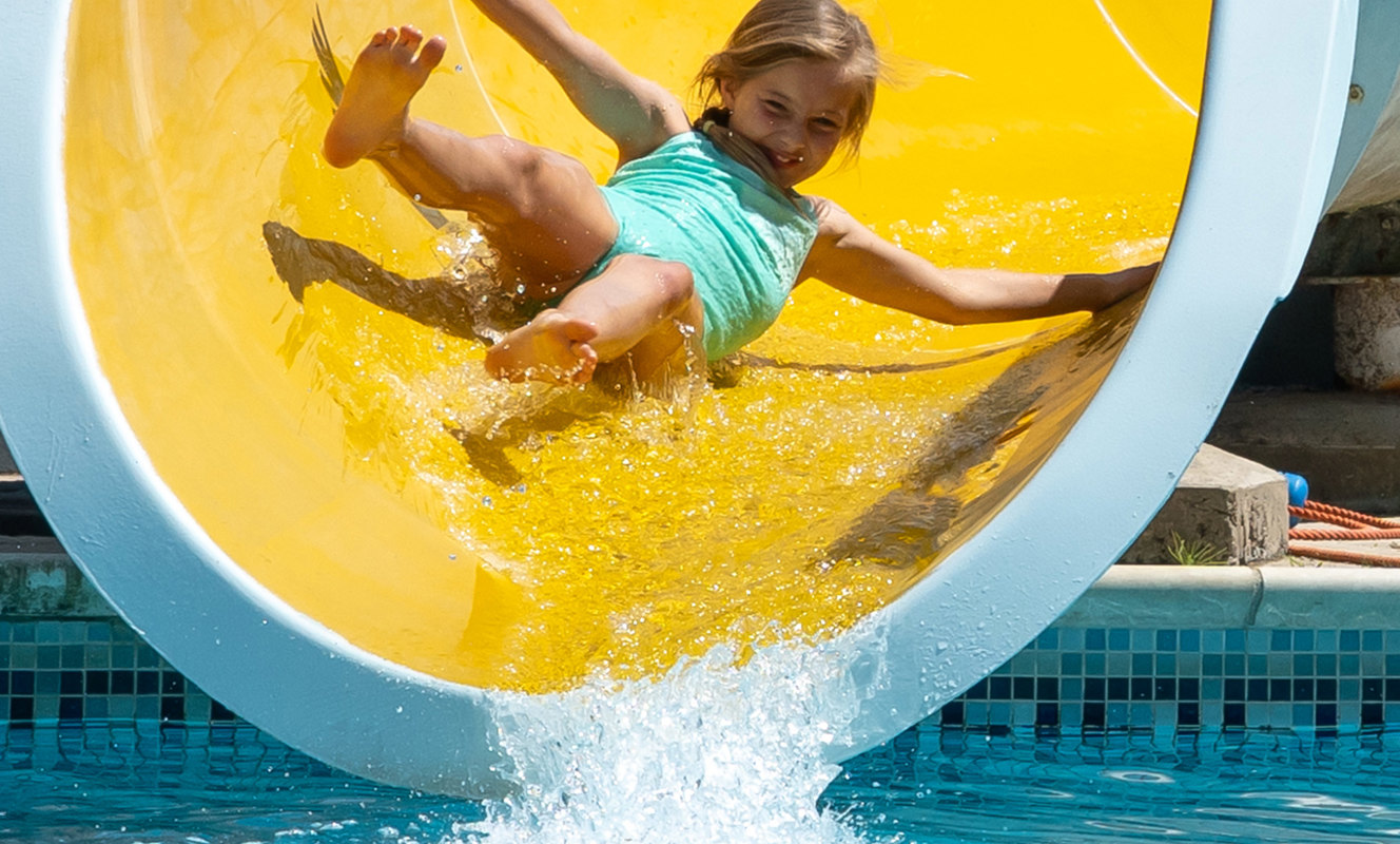 Finlake Girl On Flume