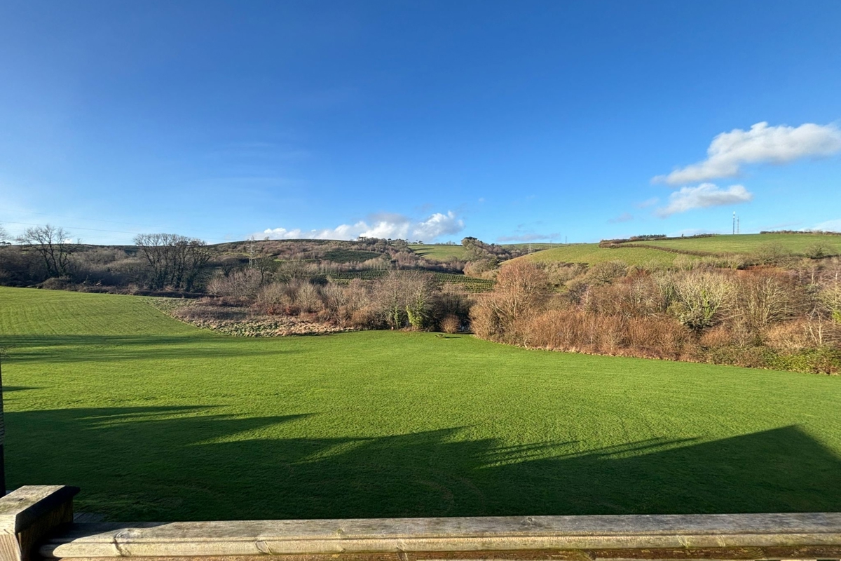 Devon Hills, Prestige Quindi, Devon hills