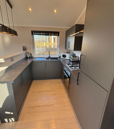 Prestige Quindi, kitchen at Devon Hills