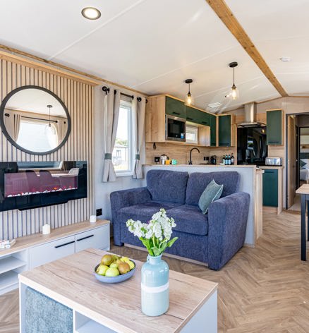 Praa Sands Holiday Home kitchen