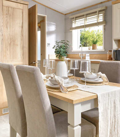 ABI Ambleside, dining table at Devon Hills