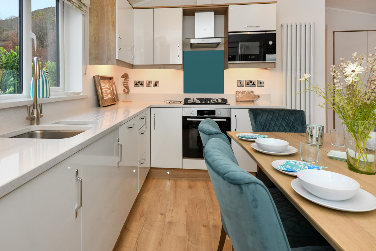 Oakgrove Shearwater, kitchen countertops at TYF