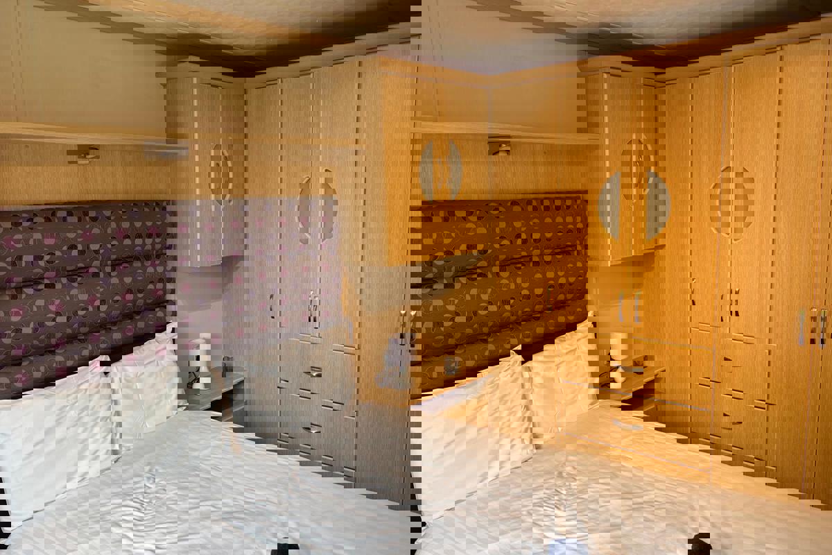 Carnaby Casablanca, master bedroom with wardrobe at Dartmoor View