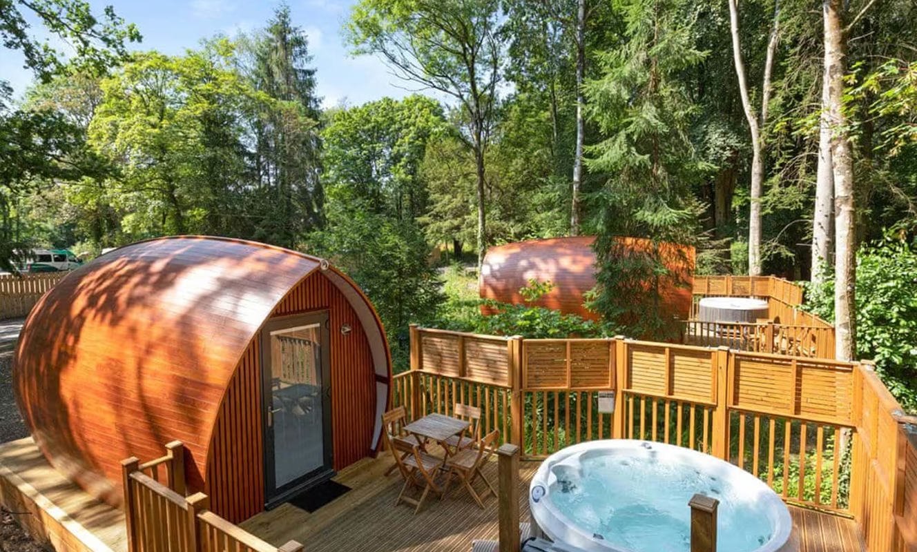 Brokerswood Pod With Hot Tub