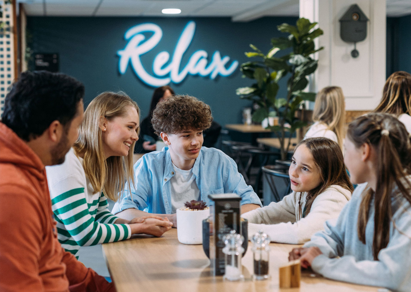 Devon Hills Facilities The Hive Cafe