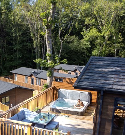 Finlake Hot Tub With Tree Top Views
