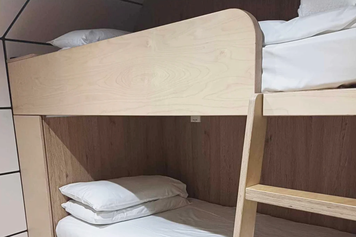 Signature Pod, bunk beds at Finlake