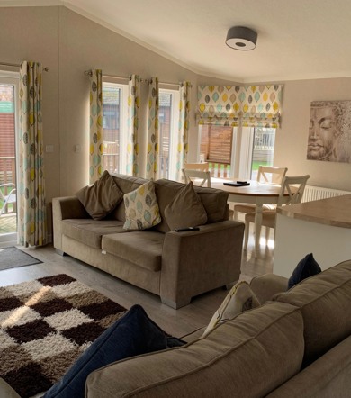 Omar Westfield, sofas in living area in Finlake