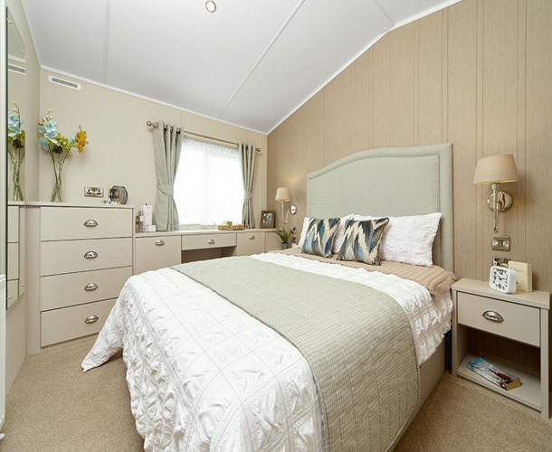 Praa Sands, Carnaby Lakehouse, bedroom