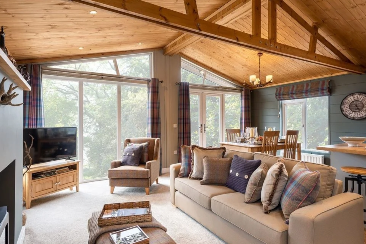 Prestige Foresters, patio windows in lounge at Brokerswood