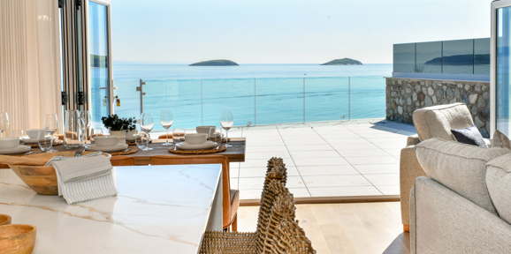 Retreat Coastal, sea view at The Warren