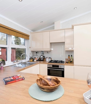 Wessex Classic, breakfast bar at Delamere