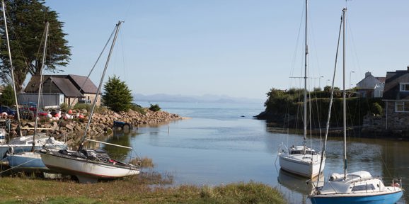 Tal Y Fan Local Area Harbour At Abersoch