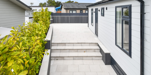 The Warren, Prestige Oyster Catcher, side steps