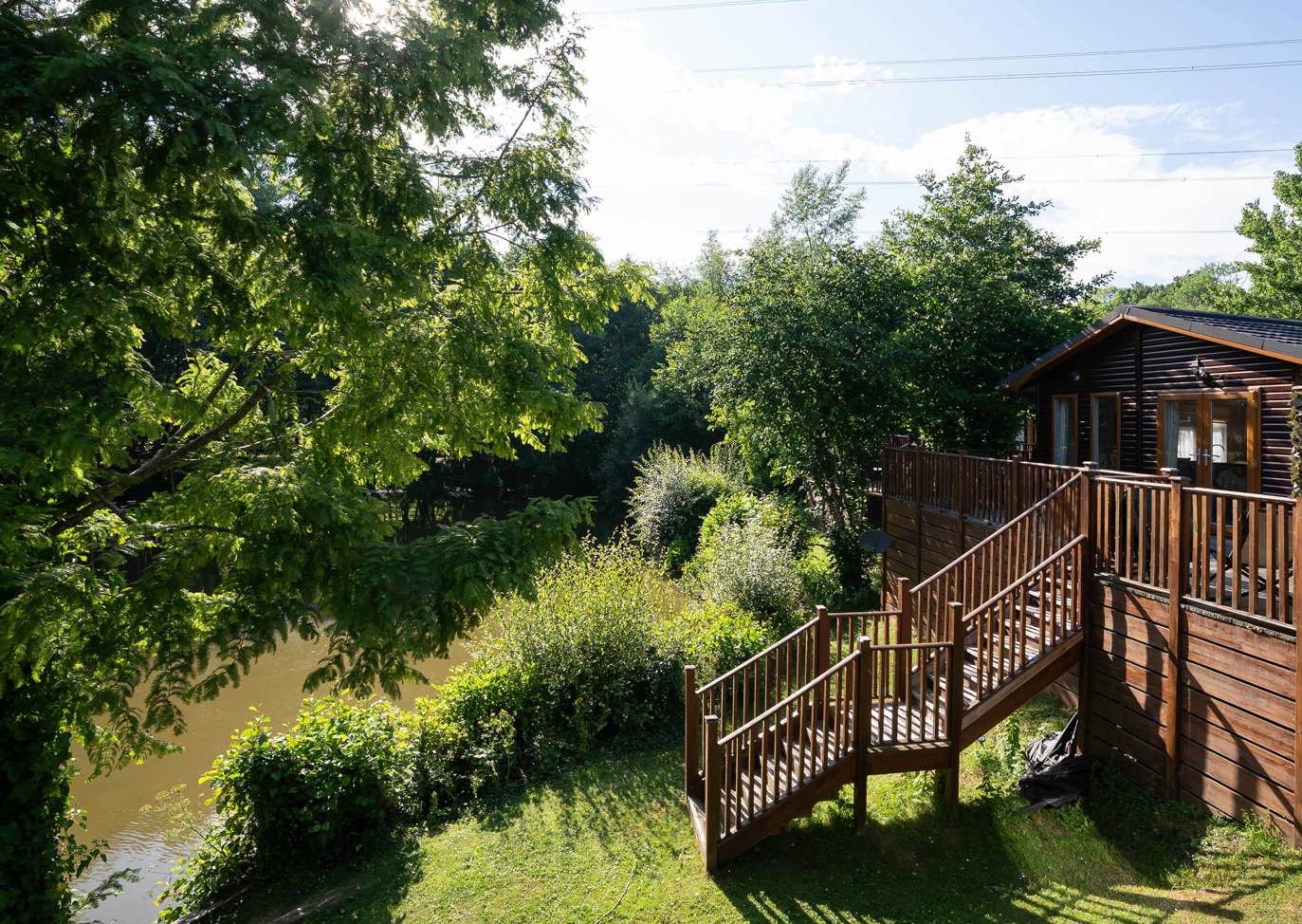 Finlake Lakeside Living