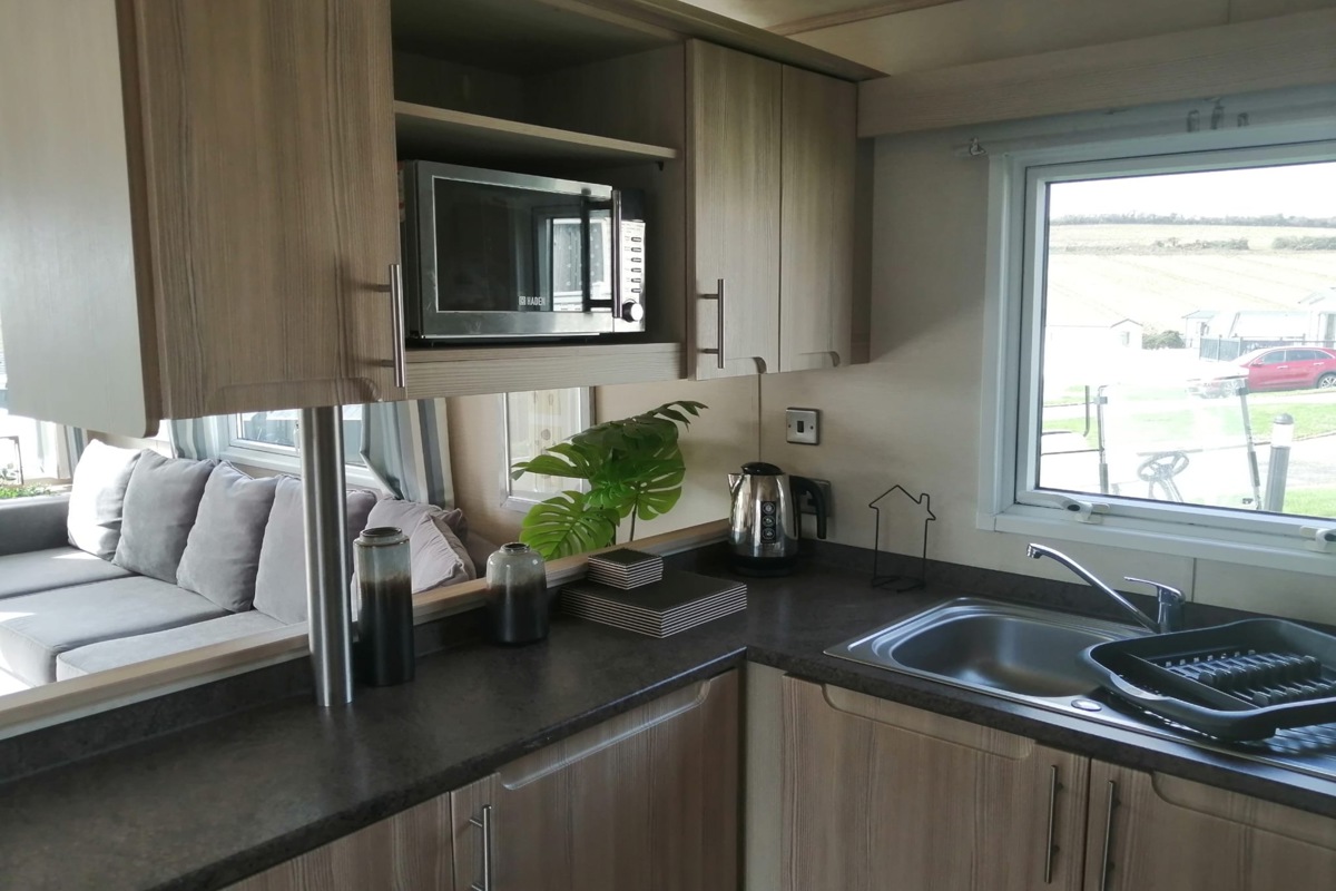 ABI Beachcomber, kitchen at Praa Sands