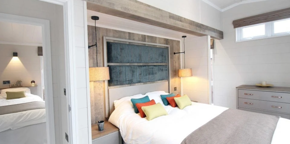 Omar Boutique, master bedroom at Delamere