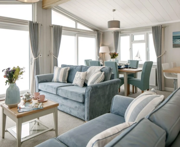 Wessex Contemporary, sofas in living room at Delamere