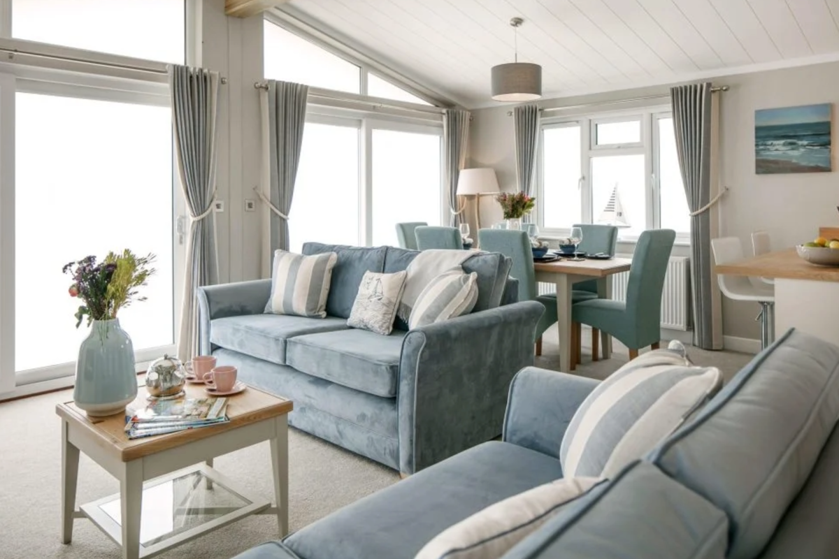 Wessex Contemporary, sofas in living room at Delamere