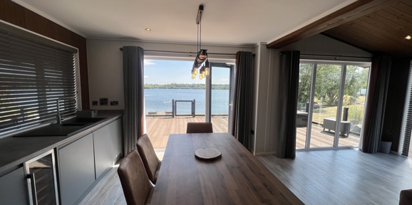 Delamere, Prestige Samphire, dining table