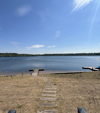 Delamere, Prestige Samphire, lake