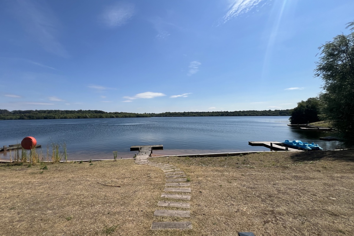 Delamere, Prestige Samphire, lake