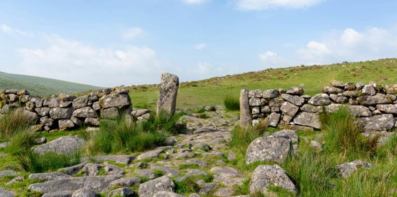 Dartmoor View Local Area Stone Gateway Of Dartmoor