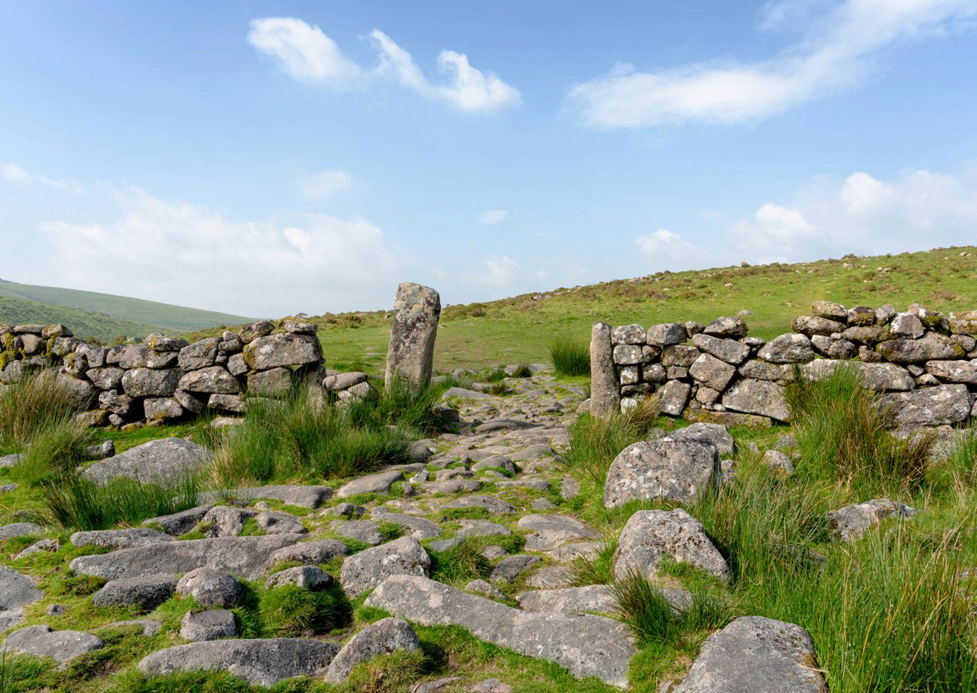 Dartmoor View Local Area Stone Gateway Of Dartmoor