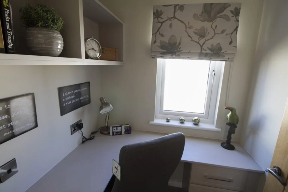 Oakgrove Clarendon, desk space at Finlake