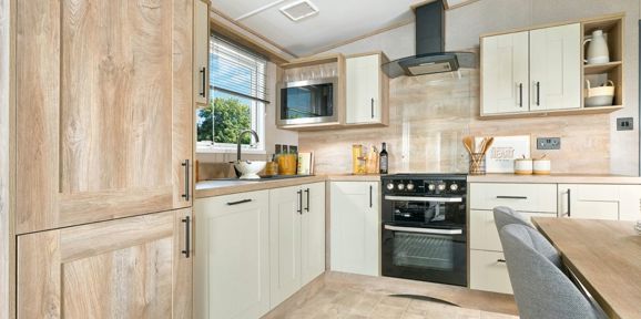 ABI Beverley, Kitchen at Finlake