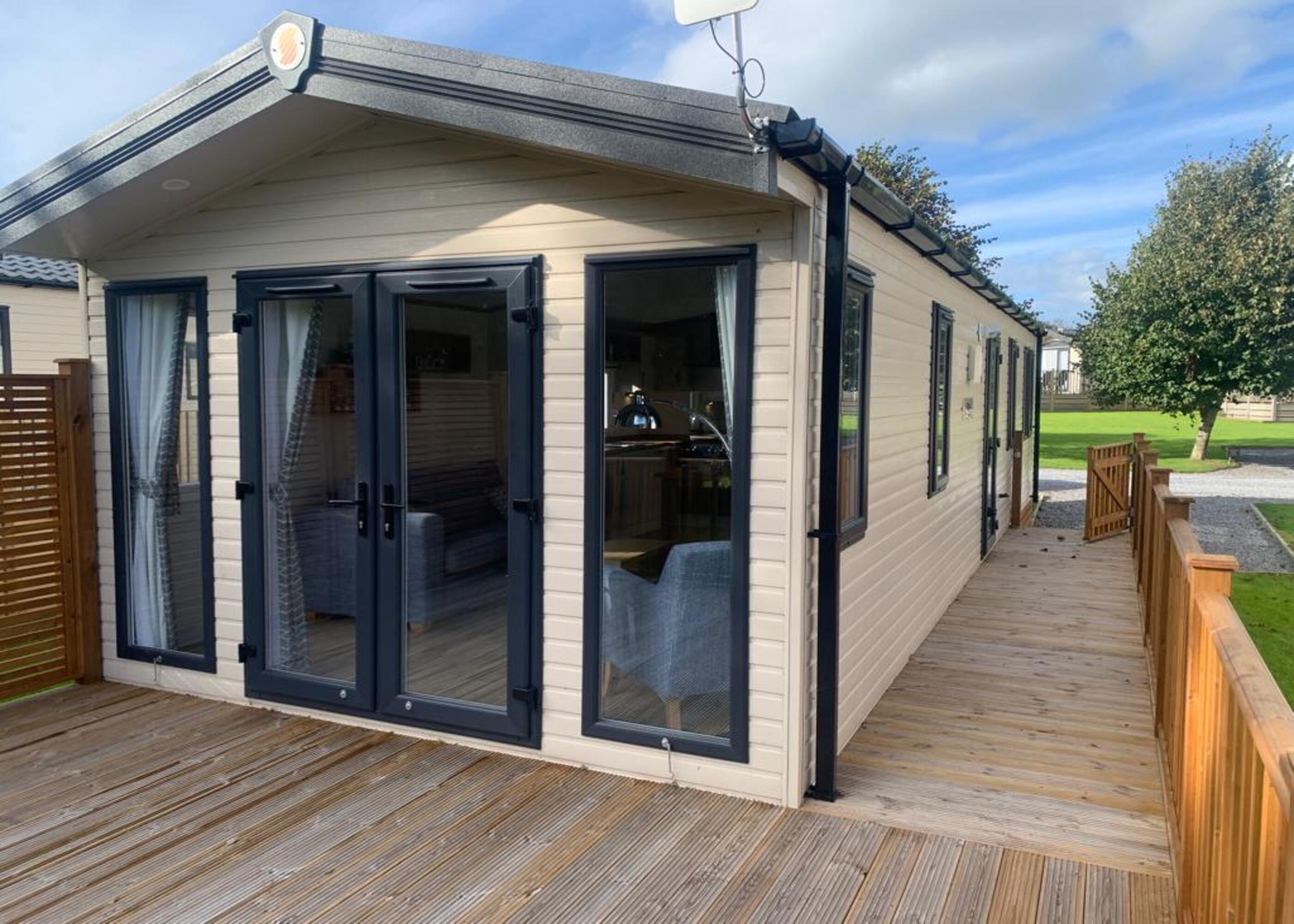 property gallery image 2