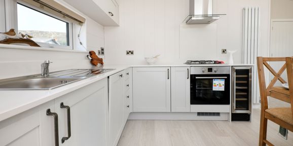 Prestige Oyster Catcher, kitchen at The Warren Resort & Spa