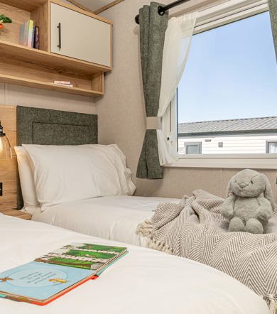 ABI St David, twin bedroom at Praa Sands