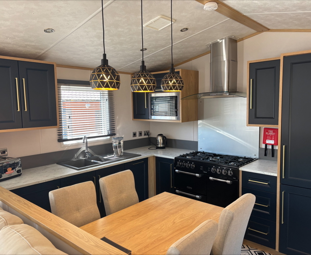 Carnaby Chantry, kitchen at Finlake