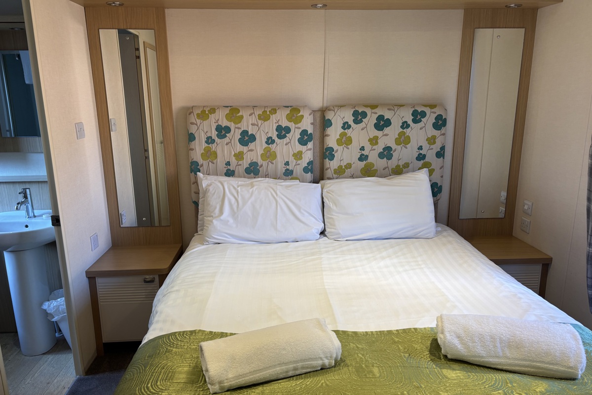 Regal Autograph, master bedroom at Finlake