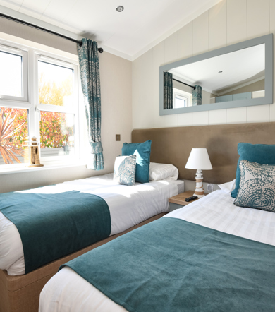Wessex Dune, twin bedroom at The Warren