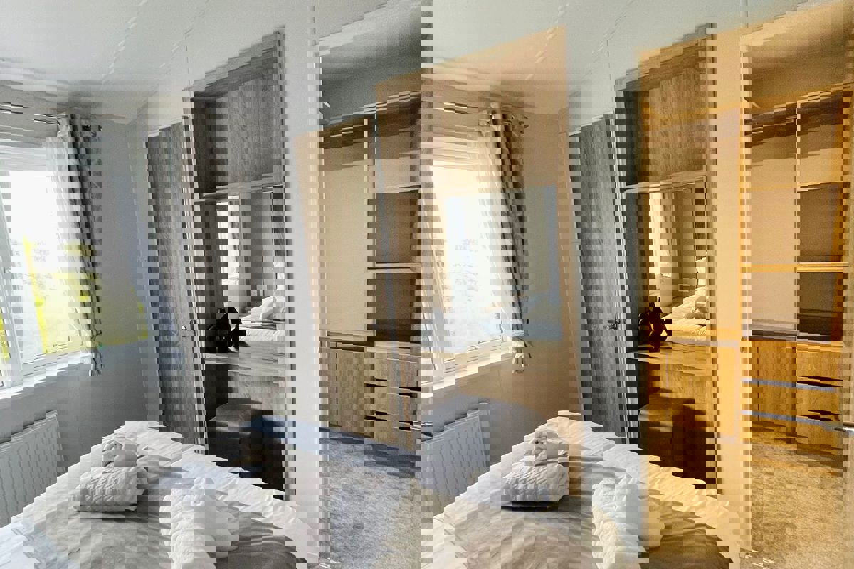 Willerby Pinehurst, mirror at Delamere