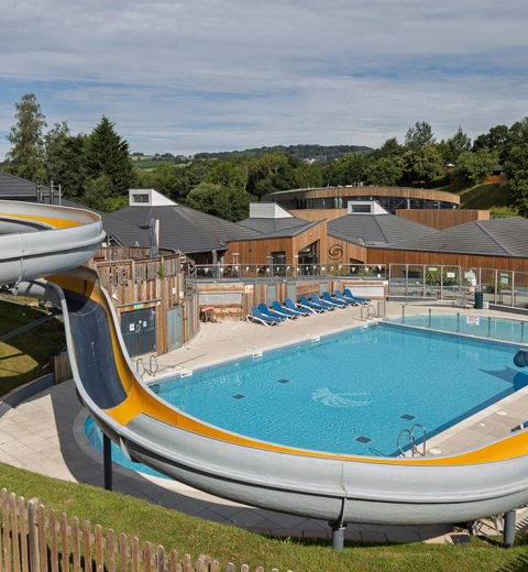 Finlake Outside Swimming Pool