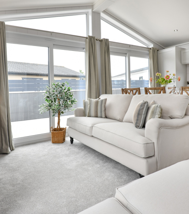 The Warren, Prestige Oyster Catcher, patio doors
