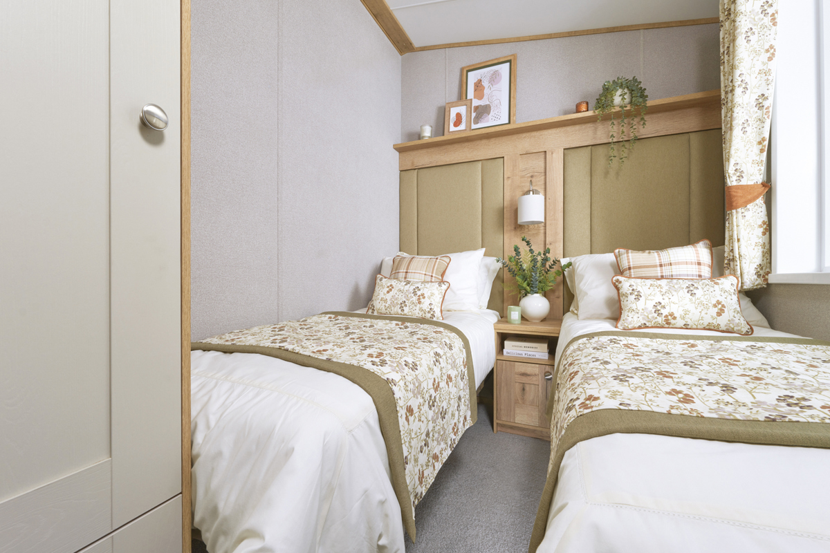 ABI Ambleside, twin bedroom at Devon Hills