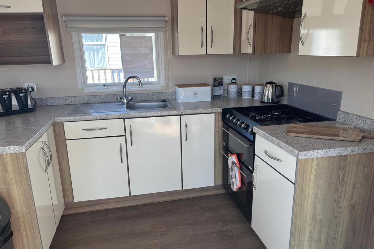 Dartmoor View,  Willerby Rio, kitchen