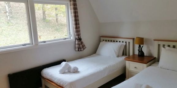 2 & 3 Bedroom A Frame, Twin Bedroom at Finlake