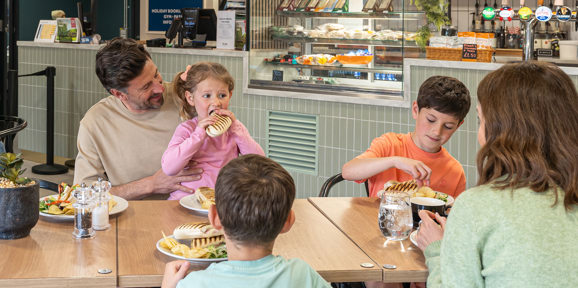 Devon Hills The Hive Family Lunch