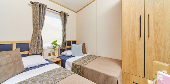 Carnaby Chantry, Twin Bedroom at Talyfan
