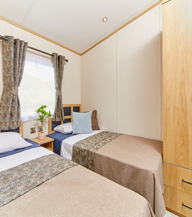 Carnaby Chantry, Twin Bedroom at Talyfan