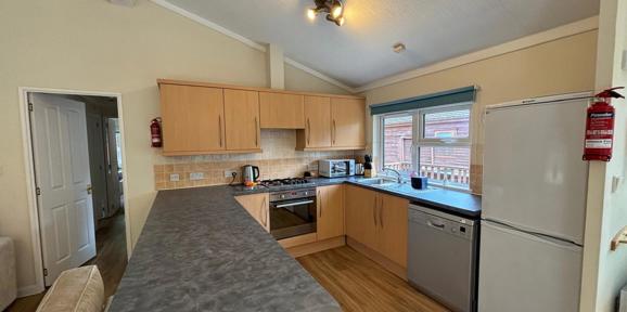 Finlake, Wessex Haulfryn Homestead, kitchen