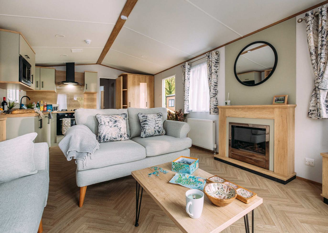 Brokerswood Chestnut Lodge Lounge View