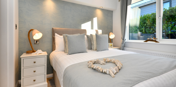 Oakgrove Osprey, master bedroom at The Warren