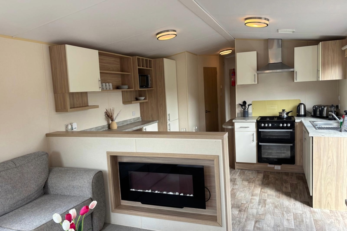 Regal Kingsbury, open plan area at Dartmoor View