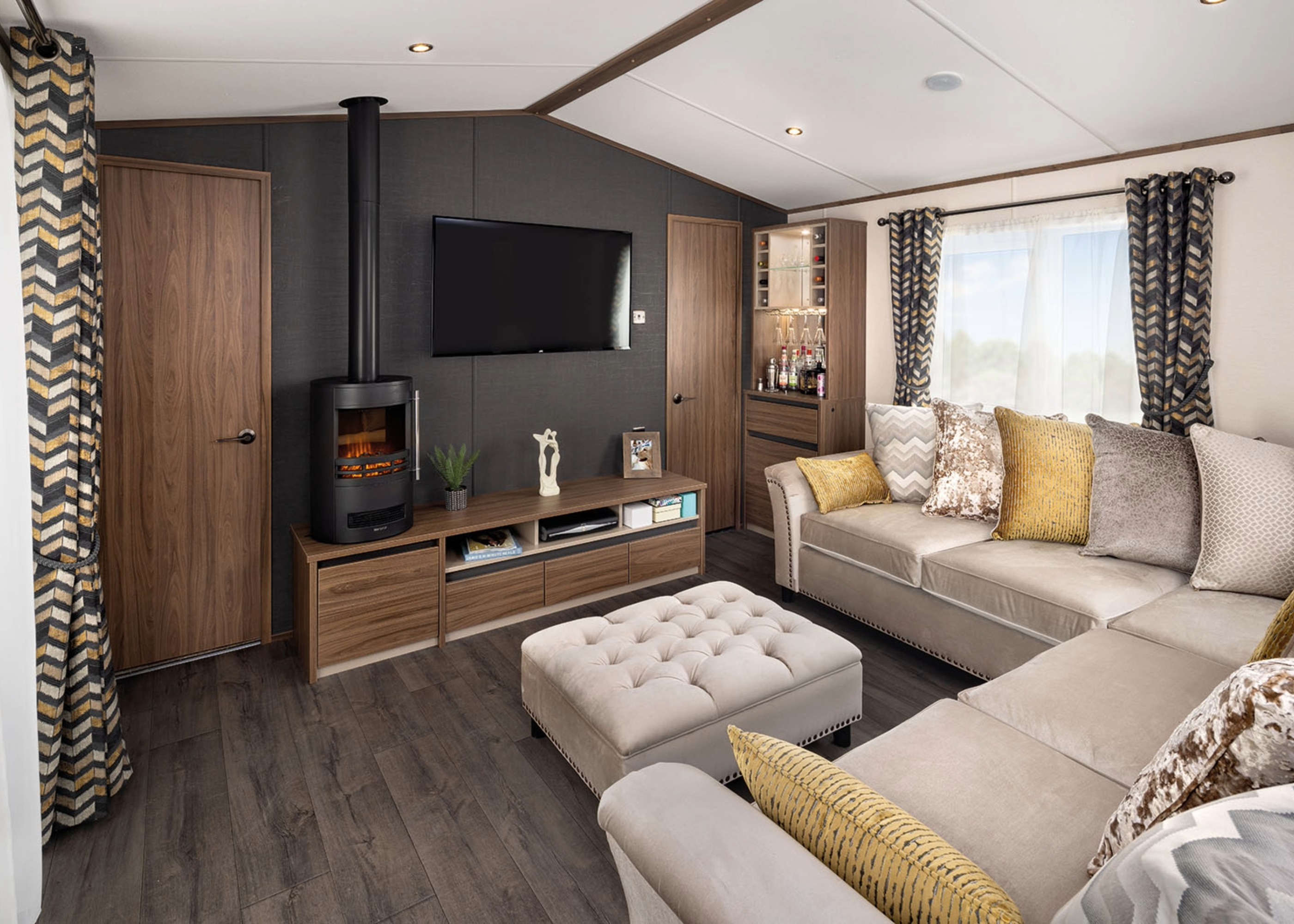 property gallery image 2